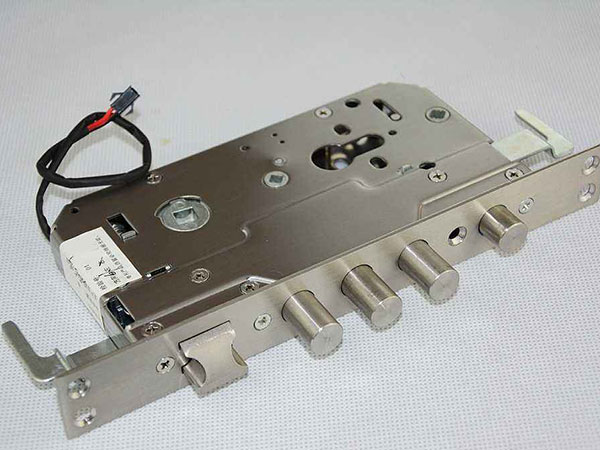 鄂尔多斯24小时上门开锁公司